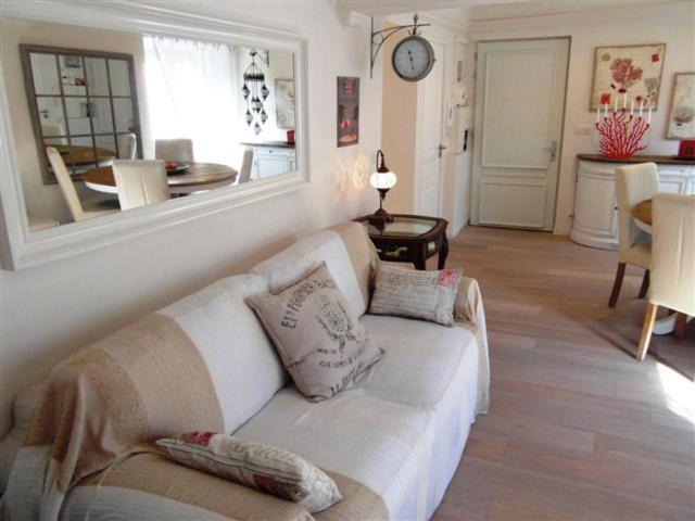 Appartamento Charming Corner Abode With Castle Views *